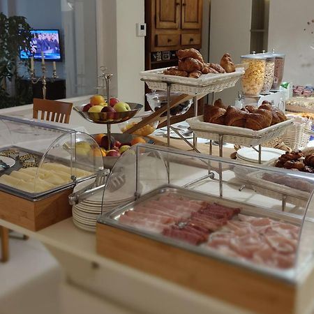 Hotel Ausonia Follonica Εξωτερικό φωτογραφία