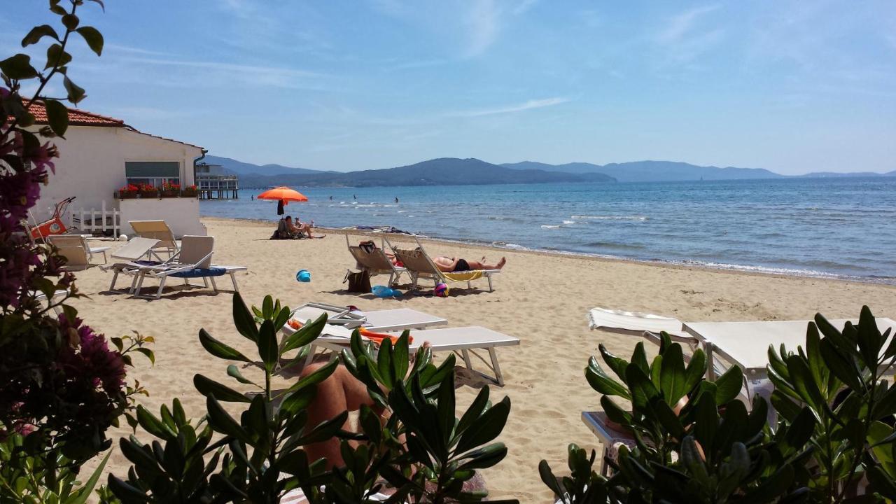 Hotel Ausonia Follonica Εξωτερικό φωτογραφία