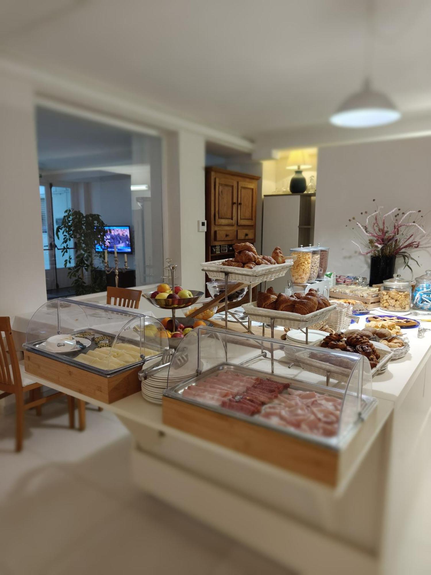 Hotel Ausonia Follonica Εξωτερικό φωτογραφία